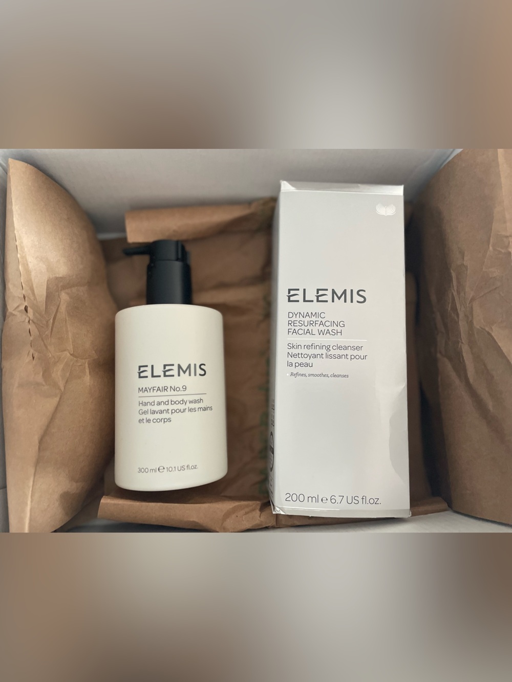 New ELEMIS Bundle! Dynamic Resurfacing Face Wash & MAYFAIR NO.9 HAND/BODY WASH